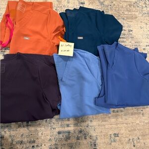 Figs scrub sets like new!